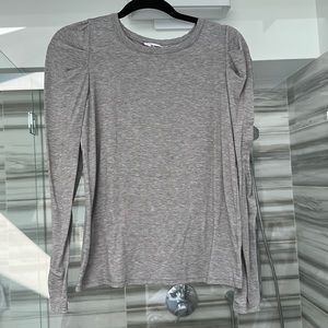 BB Dakota Knit Long Sleeve Top
